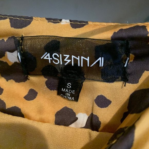 Urband Outfitters Silky Cheetah Knee Length Skirt - Picture 8 of 9